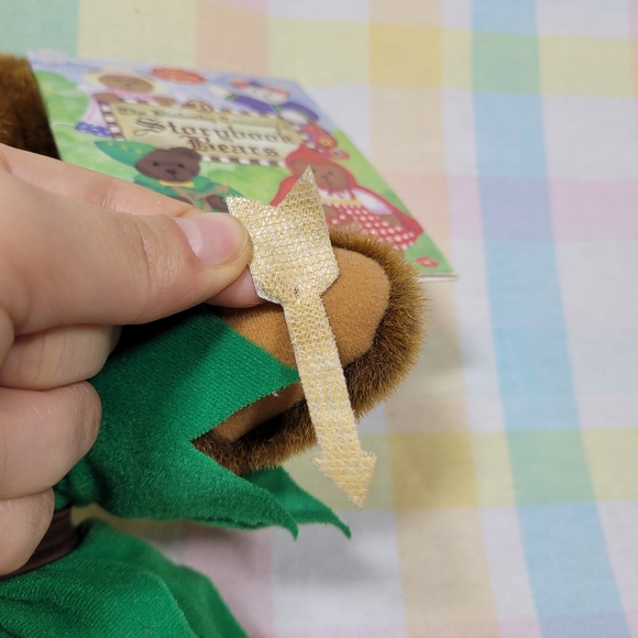 Bialosky Treasury Storybook Bears Robin hood teddy bear with bow and arrow - Picture 7 of 10